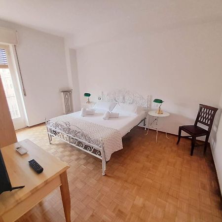Pura Apartment Верона Екстер'єр фото